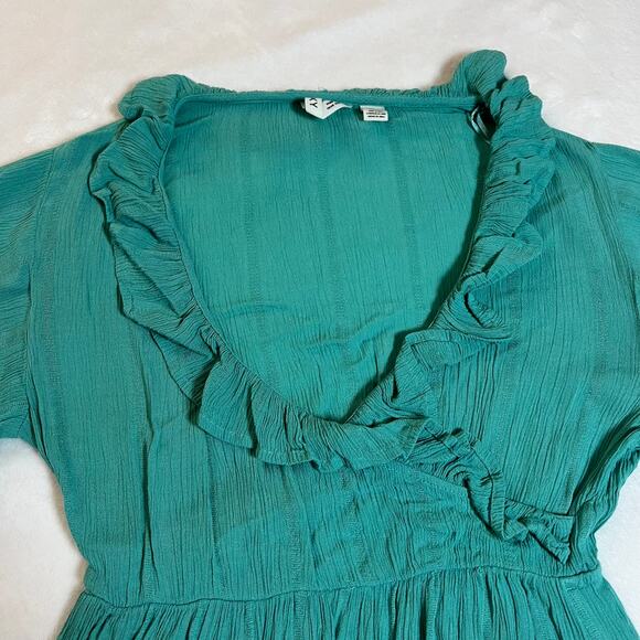 Roxy V-Neck Ruffle Trim Mini Dress Size X-Small Wide Sleeve Beach Boho Colorful - Picture 4 of 10